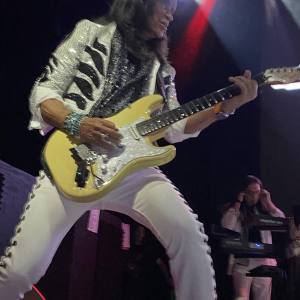 dcb07999-3a91-4a5d-a60d-f44773e02963