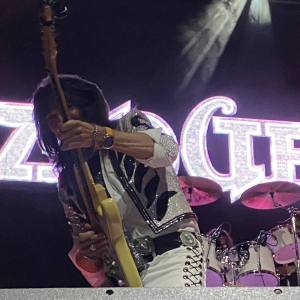 dea624ec-7e2d-4ade-a2a7-a9aa59dfce4b