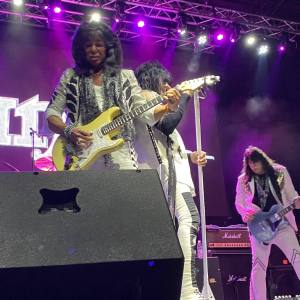 e2a7f4bd-b960-408f-acae-8e253dbaaaeb