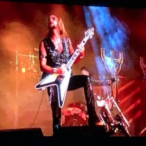 39876175_2099238293441673_4144849337077202944_n