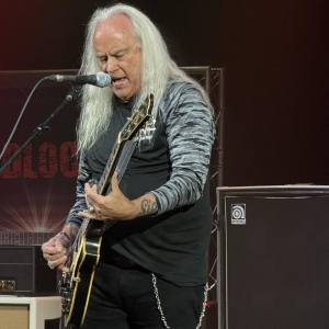 f777b7ef-e053-4dea-92d2-166d4b29d4da