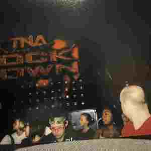 41870d21-1c1a-4cff-b623-467297cf882e