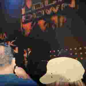 a973aa68-c9da-4f1b-b1b1-584b68e866c4